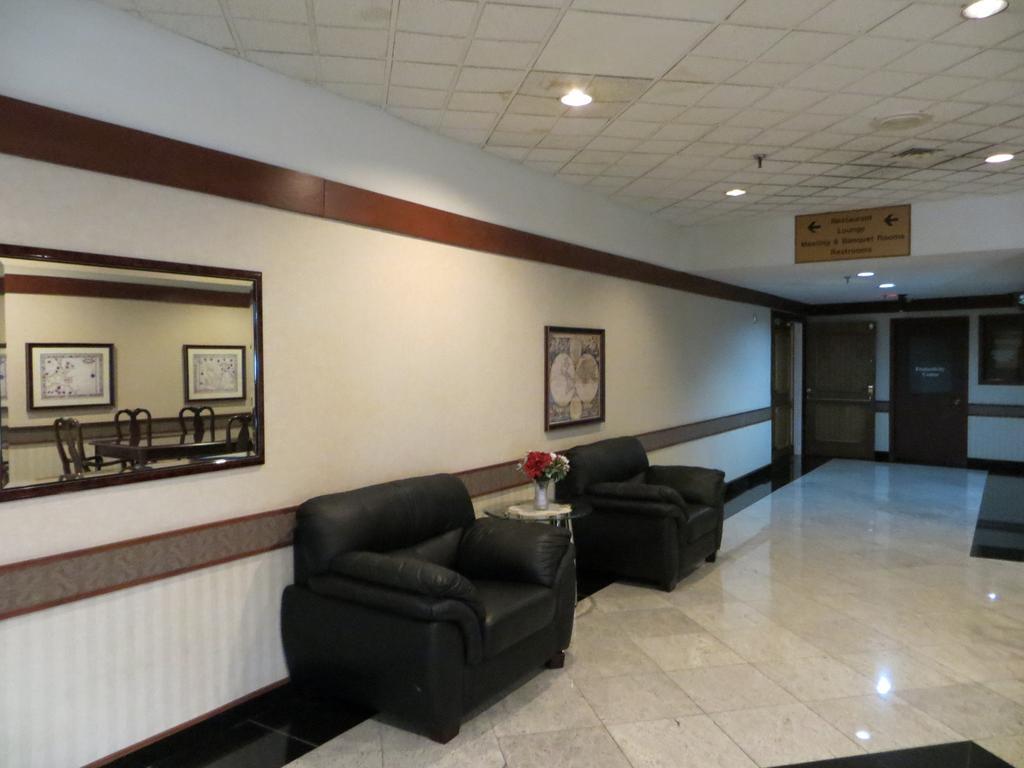 Elk Grove Hotel Elk Grove Village Eksteriør bilde